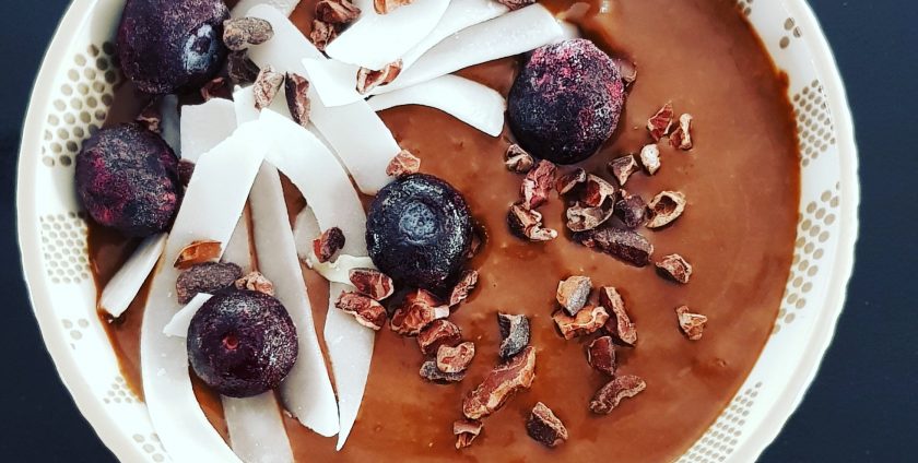 chocola-blauwebessen-courgette-bowl